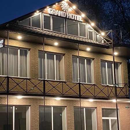 Grand Hotel Mohyliv-Podilskyi Eksteriør bilde